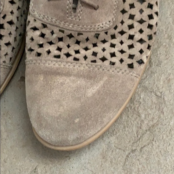 franco sarto taupe perforated lace up Oxford shoes - Picture 5 of 14